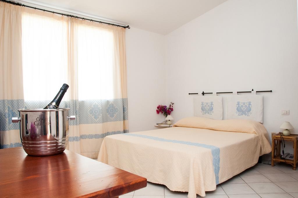 Meta Hotel Santa Teresa di Gallura Esterno foto