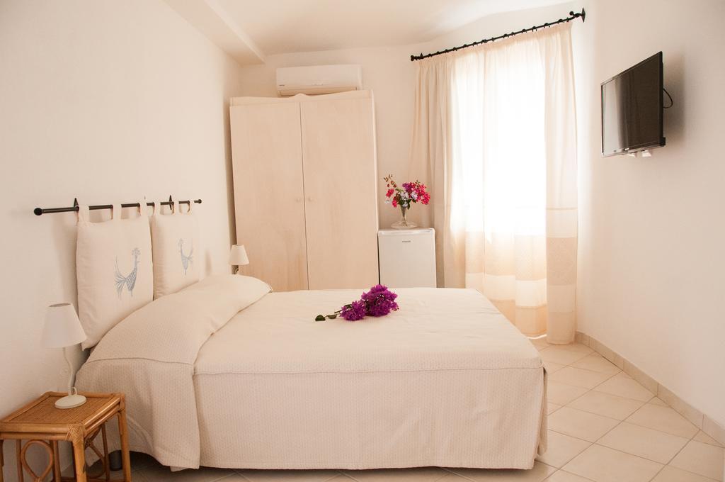 Meta Hotel Santa Teresa di Gallura Esterno foto