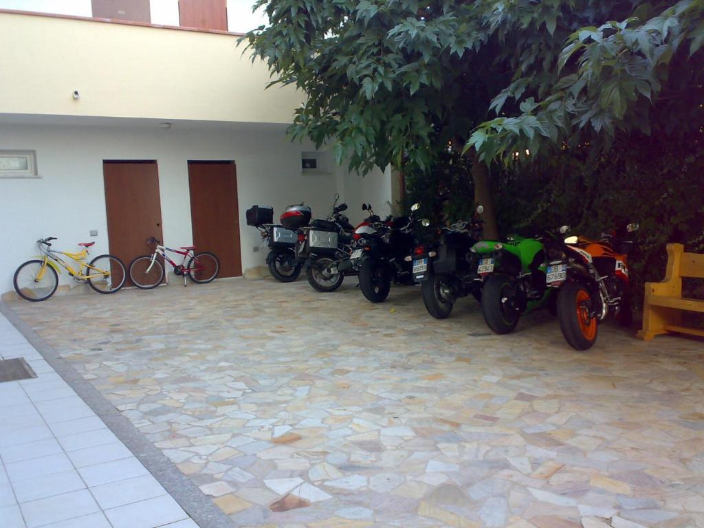 Meta Hotel Santa Teresa di Gallura Esterno foto
